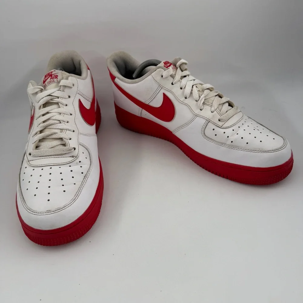 Nike Men’s Air Force 1 ‘07 - SZ 11 - White Red Lace-Up Low Top Shoes Sneakers